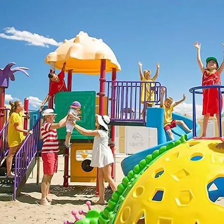 Отель La Residenza Риччоне